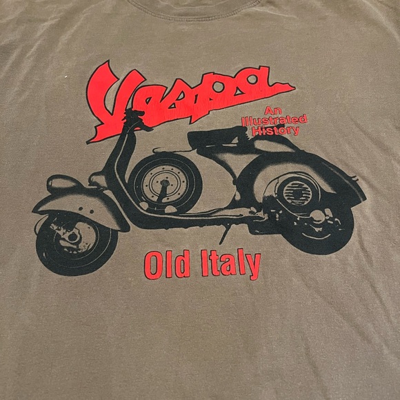 Vespa bike t-shirt - Picture 2 of 4